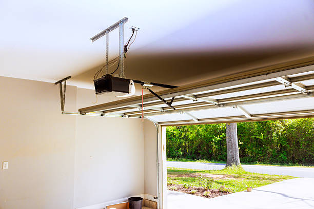 Top rated local Garage Door specialists in Perryville, AR